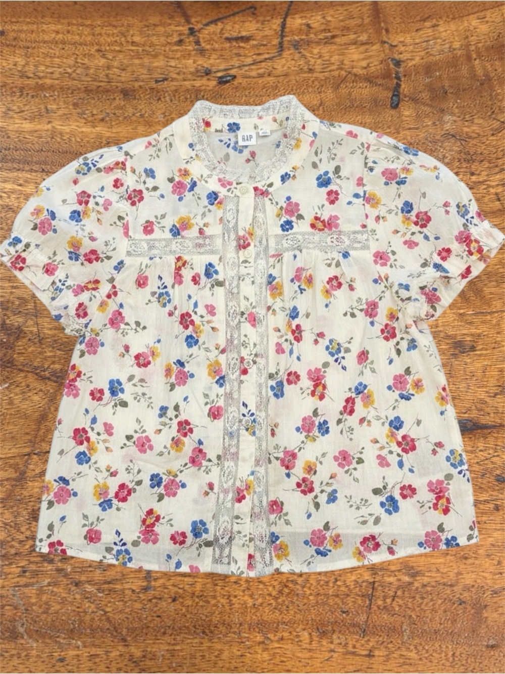 Gap Floral Lace Accent Cotton Blouse Size M EUC